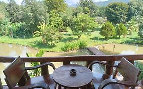 เรือนแฝด Brook View